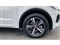 Jaguar E-Pace Image 8