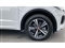 Jaguar E-Pace Image 8