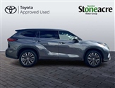 Jaguar E-Pace Image 4