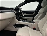 Jaguar F-Pace Image 3