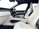 Jaguar F-Pace Image 3