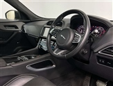 Jaguar F-Pace Image 6