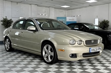 Jaguar X-Type