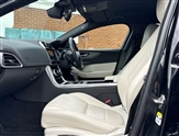 Jaguar XE Image 3