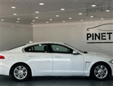 Jaguar XF Image 6