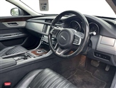 Jaguar XF Image 5