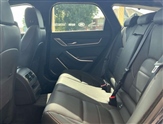 Jaguar XF Image 4