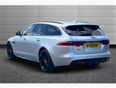 Jaguar XF Image 5