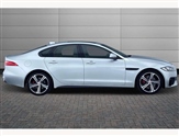 Jaguar XF Image 5