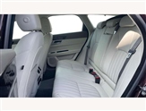 Jaguar XF Image 4