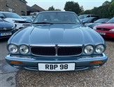 Jaguar XJ Series Image 2