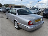 Jaguar XJ Series Image 5