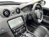 Jaguar XJ Series Image 2