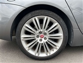 Jaguar XJ Series Image 5