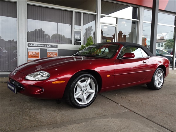Large image for the Used Jaguar XK8