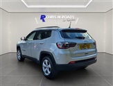 Jeep Compass Image 2