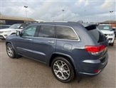 Jeep Grand Cherokee Image 4