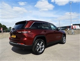 Jeep Grand Cherokee Image 3