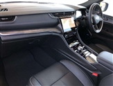 Jeep Grand Cherokee Image 2