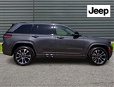Jeep Grand Cherokee Image 4