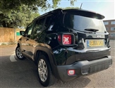 Jeep Renegade Image 4