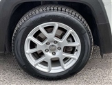 Jeep Renegade Image 6