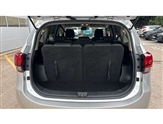 Kia Carens Image 4