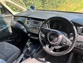Kia Carens Image 2