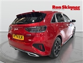 Kia Ceed Image 4