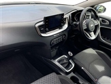 Kia Ceed Image 2