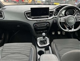 Kia Ceed Image 4
