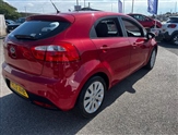 Kia Rio Image 6