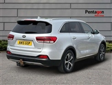 Kia Sorento Image 4