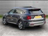 Kia Sorento Image 4