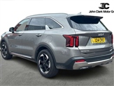 Kia Sorento Image 2