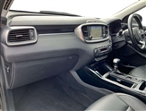 Kia Sorento Image 2