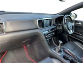 Kia Sportage Image 2
