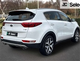 Kia Sportage Image 2