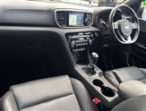 Kia Sportage Image 2