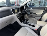 Kia Sportage Image 2