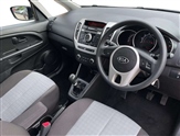 Kia Venga Image 6