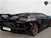 Lamborghini Aventador Image 3