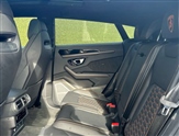 Lamborghini Urus Image 6