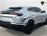 Lamborghini Urus Image 3