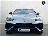 Lamborghini Urus Image 5