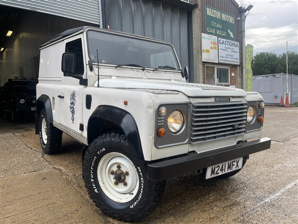 Large image for the Used Land Rover Defender 90