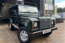 Land Rover Defender