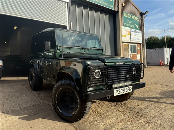 Large image for the Used Land Rover Defender 90