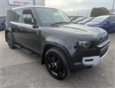Land Rover Defender Image 1