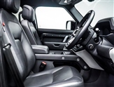 Land Rover Defender Image 6